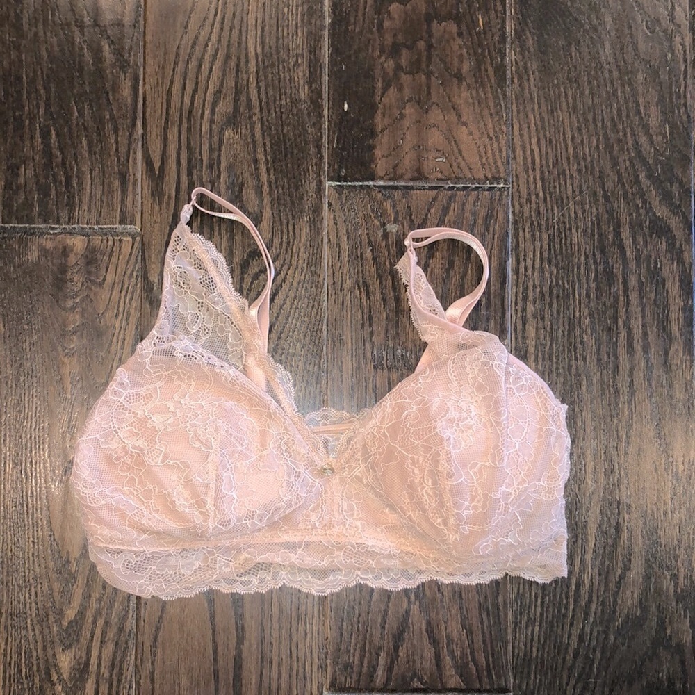 Pearl by Venus lacey bra size medium